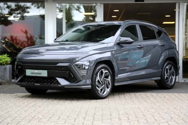 Hyundai Kona (2024) thumbnail 1