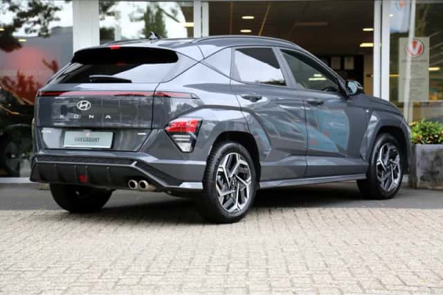 Hyundai Kona (2024) thumbnail 2