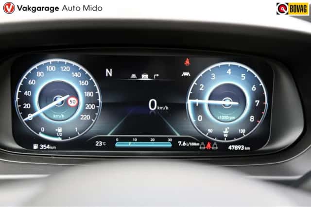 Hyundai Bayon (2024) thumbnail 4
