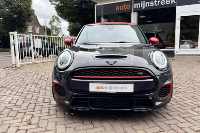 MINI John Cooper Works (2015) thumbnail 4