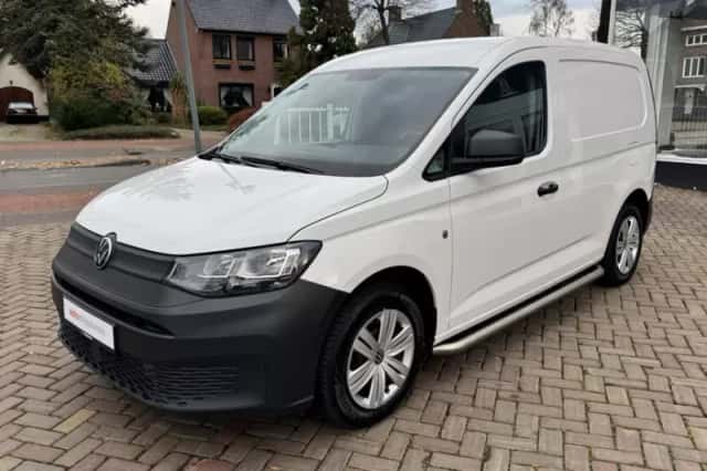 Volkswagen Caddy (2024) thumbnail 3