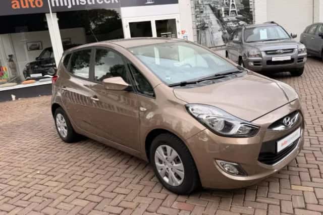 Hyundai ix20 (2014) thumbnail 5