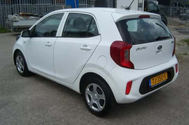 Kia Picanto (0) thumbnail 3