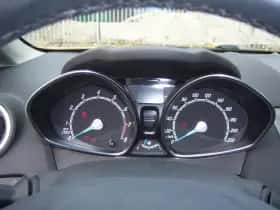 Ford Fiesta (2016) thumbnail 13