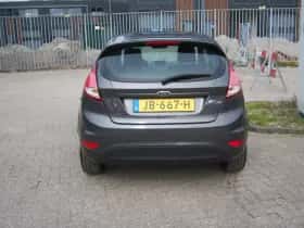 Ford Fiesta (2016) thumbnail 4