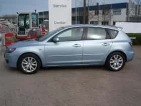Mazda 3 (2009) thumbnail 2