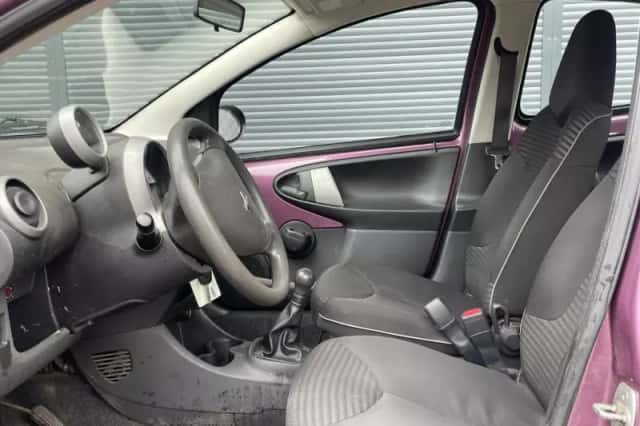 Peugeot 107 (2012) thumbnail 6