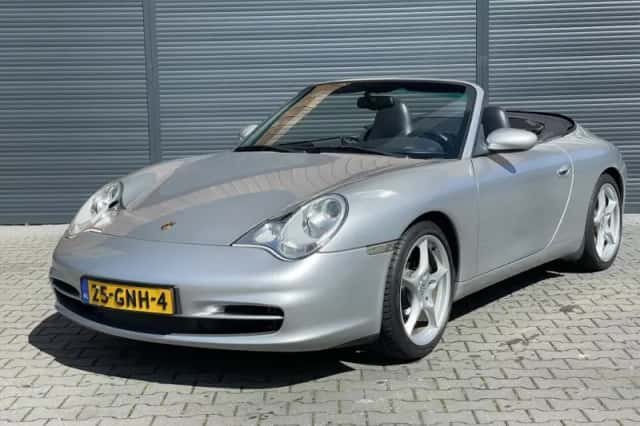 Porsche 996 (2002) thumbnail 2