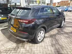 Opel Grandland X (2021) thumbnail 2