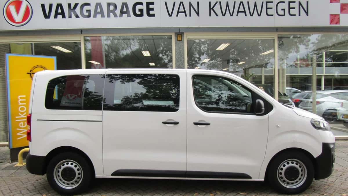Opel Vivaro (2021) — foto 1