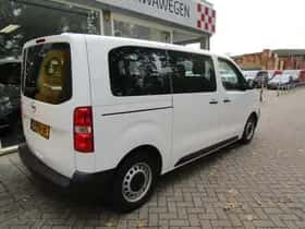 Opel Vivaro (2021) thumbnail 2