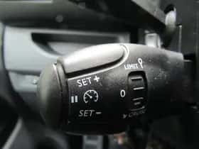 Opel Vivaro (2021) thumbnail 21