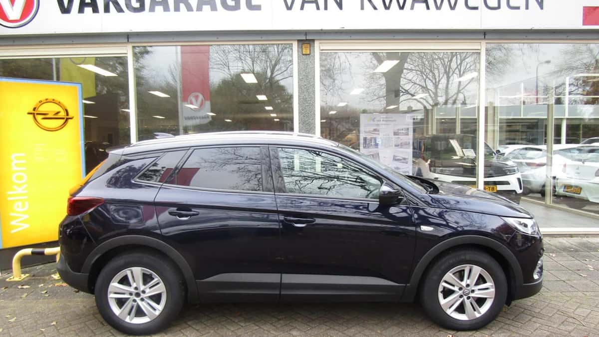 Opel Grandland X (2019) — foto 1
