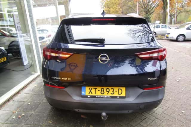 Opel Grandland X (2019) thumbnail 3
