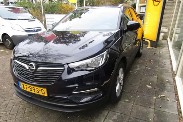 Opel Grandland X (2019) thumbnail 5