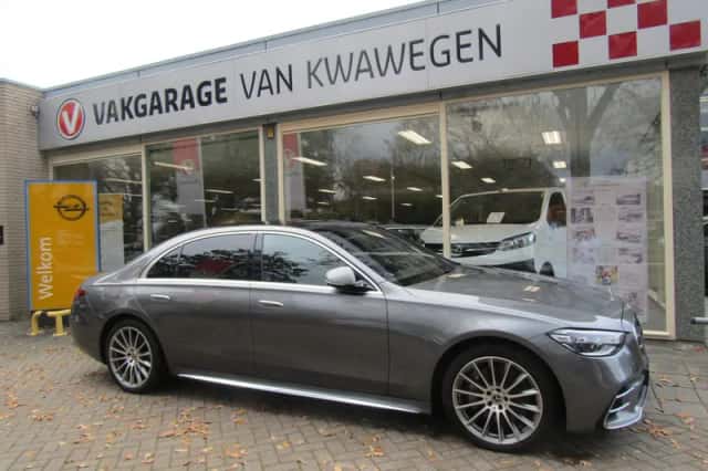 Mercedes-Benz S-Klasse (2022) thumbnail 1