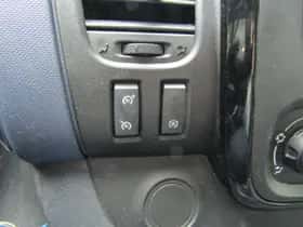 Opel Vivaro thumbnail 13