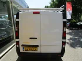 Opel Vivaro (2016) thumbnail 4