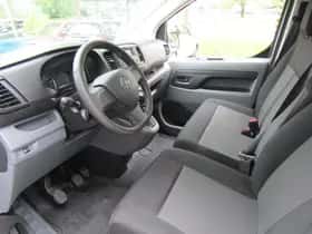 Opel Vivaro (2021) thumbnail 13