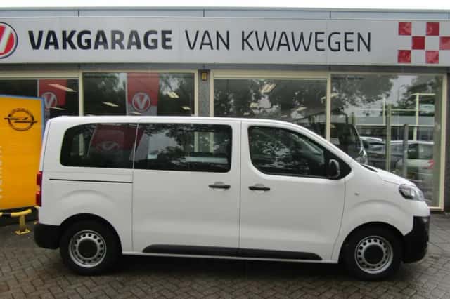 Opel Vivaro (2021) thumbnail 1