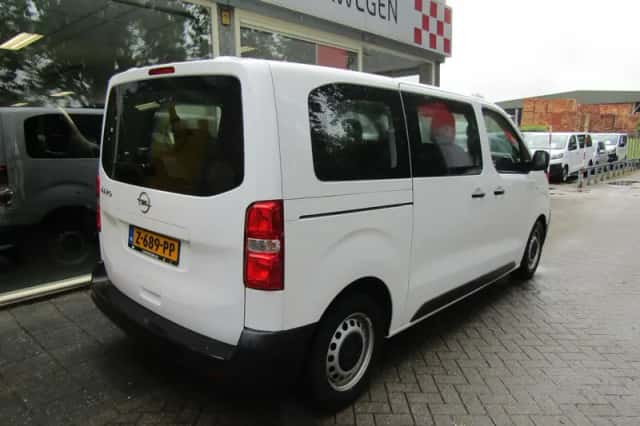 Opel Vivaro (2021) thumbnail 2