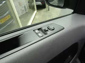 Opel Vivaro thumbnail 14