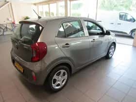 Kia Picanto thumbnail 4