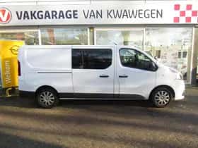 Renault Trafic thumbnail 2