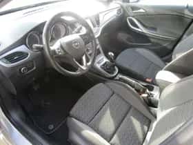 Opel Astra thumbnail 11