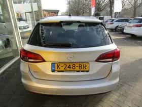 Opel Astra thumbnail 4