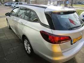 Opel Astra thumbnail 5