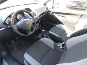 Peugeot 207 (2008) thumbnail 11