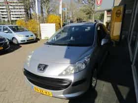 Peugeot 207 (2008) thumbnail 6