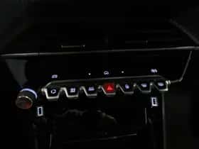 Peugeot 2008 (2024) thumbnail 16
