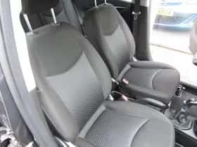 Opel Karl (2018) thumbnail 11