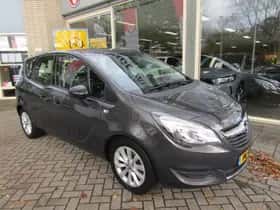 Opel Meriva (2016) thumbnail 2