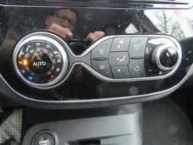 Renault Captur (2018) thumbnail 10