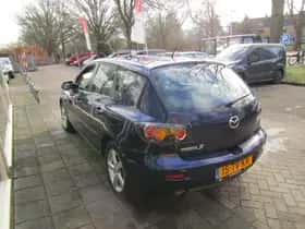 Mazda 3 thumbnail 5