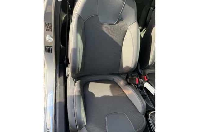 Opel Adam (2016) thumbnail 6