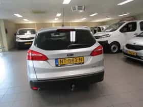 Ford Focus (2016) thumbnail 5