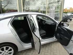 Opel Corsa thumbnail 8