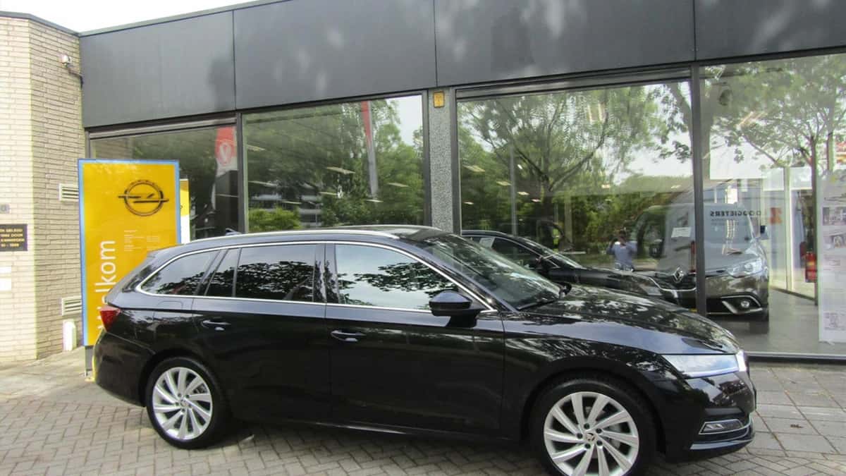 Škoda Octavia — foto 1