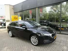Škoda Octavia (2021) thumbnail 2