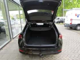 Škoda Octavia (2021) thumbnail 10
