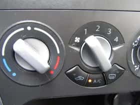 Opel Agila thumbnail 11