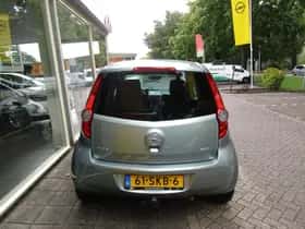 Opel Agila (2011) thumbnail 5