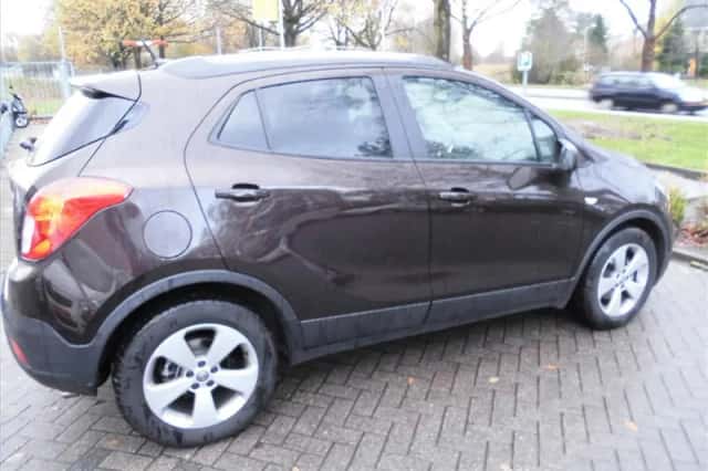 Opel Mokka (2015) thumbnail 3