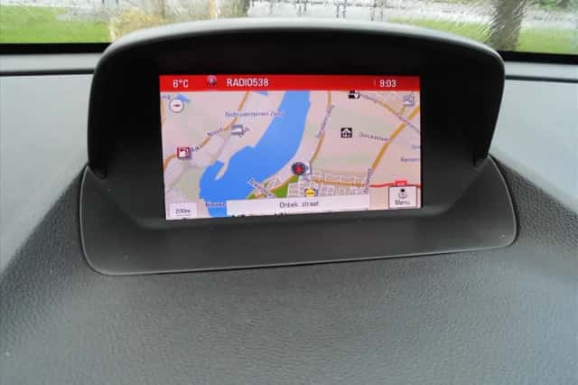 Opel Mokka (2015) thumbnail 6