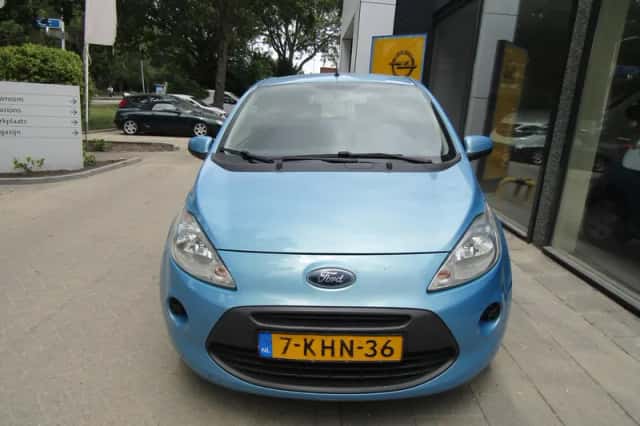 Ford Ka (2013) thumbnail 3