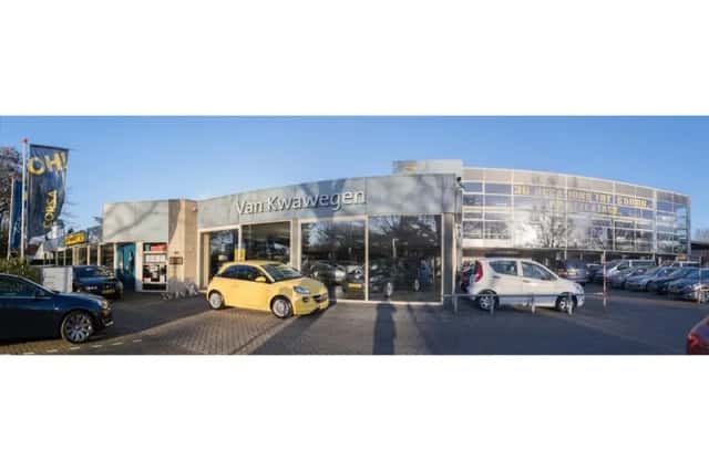 Opel Corsa (2008) thumbnail 3